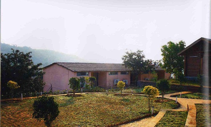 Kadadhe Apartment | Cottage 2 & Swimming Pool Lonavala