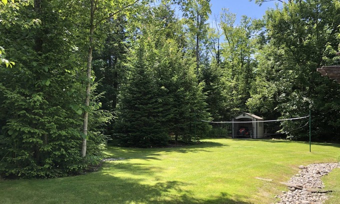 Memphremagog Regional County Municipality House | Cottage Country Paradise
