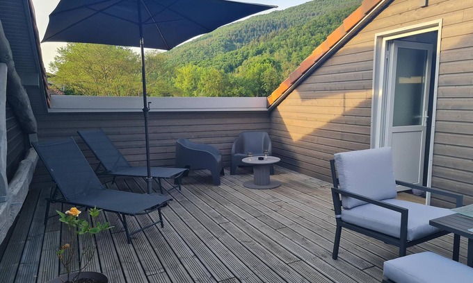 Arbas House | Cottage 'Gîte De Pène Blanque' with Mountain View, Private Terrace and Wi-Fi