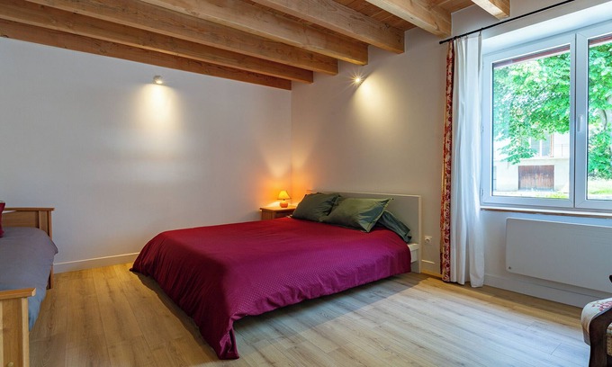 Assieu Cottage | Cottage 'L'Arche Aux Peyruches' with Shared Terrace and Private Garden