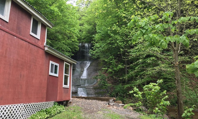 Homer Cottage | Cottage Overlooking Private Waterfall, 100 Yards From Level Beach. 1 BR w/loft