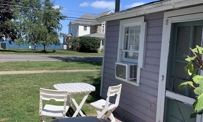 Cape Vincent Apartment | Cottage Rental Beautiful St Lawerence River