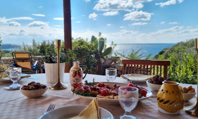 Patu House | Cottage sul mare 3 - One Bedroom House, Sleeps 3