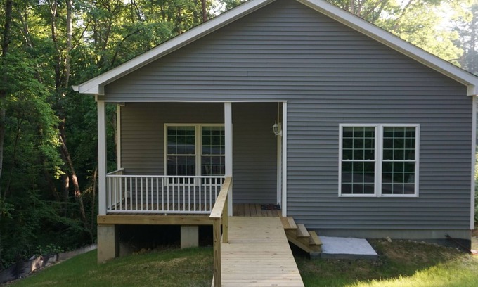 Candler Cottage | Country Feel, City Appeal, 2 Bedrooms, 2 Baths, Accessible, Close to Asheville