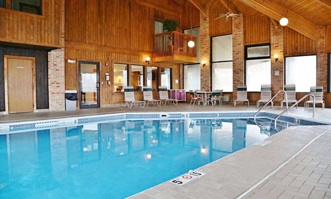 Kenton Hotel | Country Hearth Inn & Suites Kenton