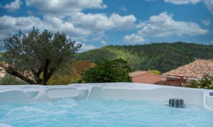 Montmirat House | Country house Cigales & Spa