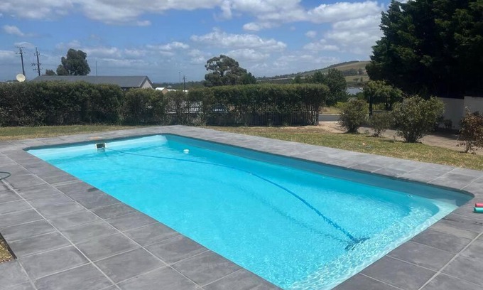 Helderberg Rural House | Country House