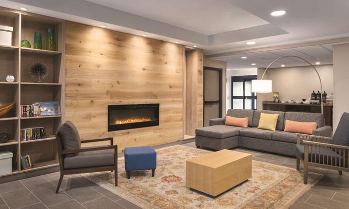 La Crosse Hotel | Country Inn & Suites by Radisson La Crosse WI