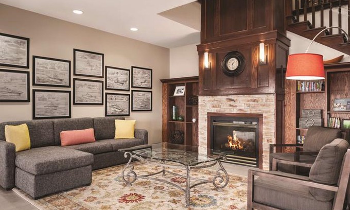 Marinette Hotel | Country Inn & Suites by Radisson Marinette WI