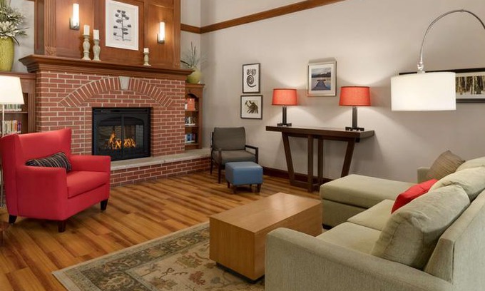 Little Chute Hotel | Country Inn & Suites by Radisson Appleton North WI