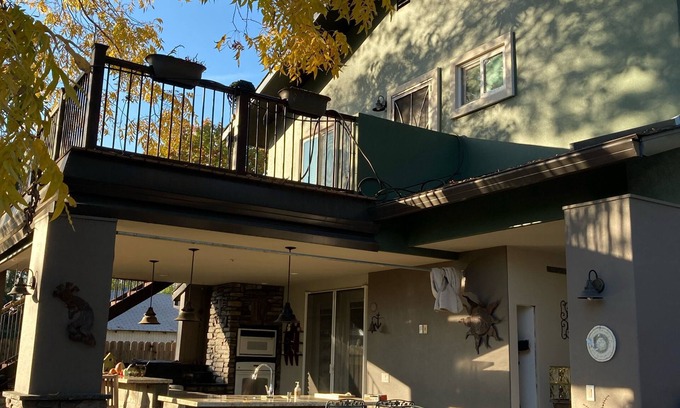 Citrus Heights House | Country living in the city, quiet and private!