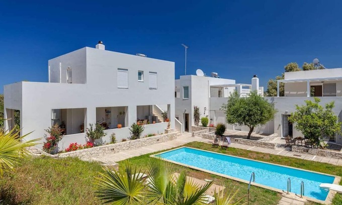 Adele Apartment | Countryhouse in an olive grove|Adhili ii residence