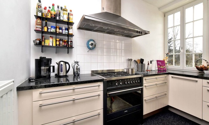 Honnay House | Countryside Escape for 9