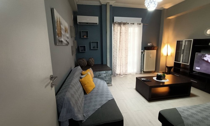 Pangrati Apartment | Couple's Escape