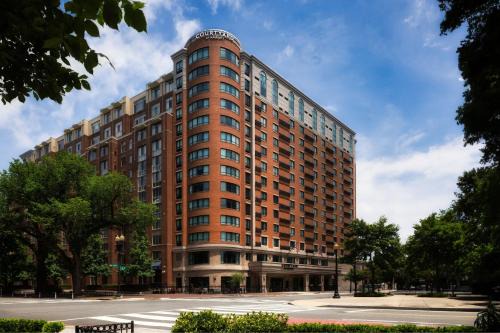 Navy Yard Hotel | Courtyard by Marriott Washington Capitol Hill/Navy Yard