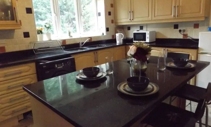 Binley Apartment | Coventry Park House