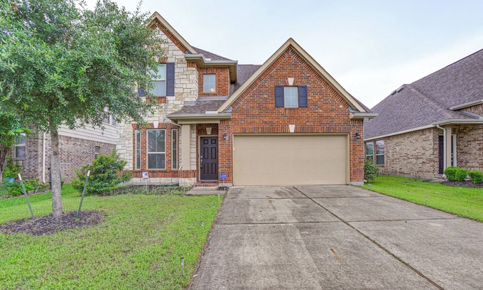 Atascocita Cottage | Covered Patio & Spacious Yard: Houston Area Home!