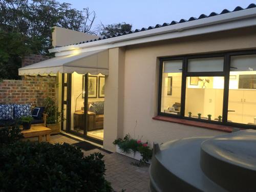 Fish Hoek Apartment | Cowes Cottage