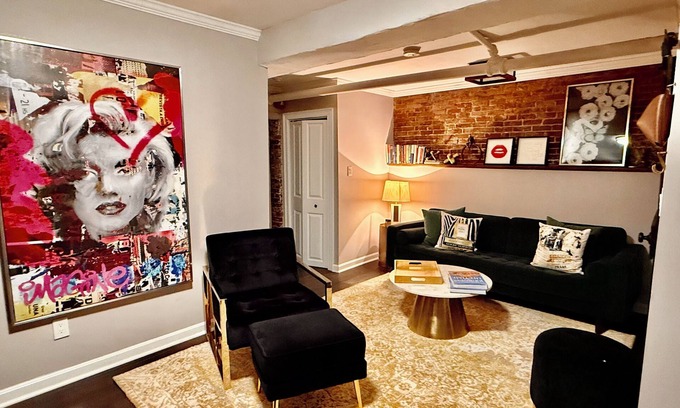 Beacon Hill Apartment | Cozy 1 Bedroom Apartment in Historic BeaconHill