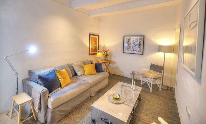 Floriana Apartment | Cozy 1 bedroom duplex house near Valletta KTAY1-1