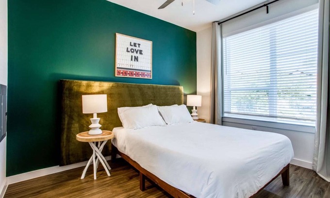 Riverside Apartment | Cozy 1BR in Austin Riverside 6376