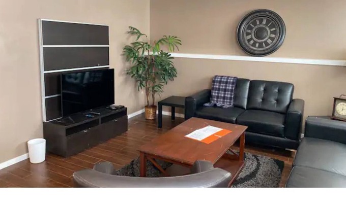 Bonnyville House | Cozy 2 bdrm Suite is needing a guest.