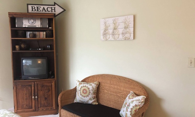 Florida Ridge Condo | Cozy 2-bedroom condo in enchanting Vero Beach