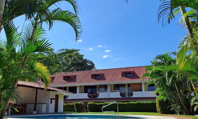 Samara Condo | Cozy 2nd-floor condo near Sámara beach and town