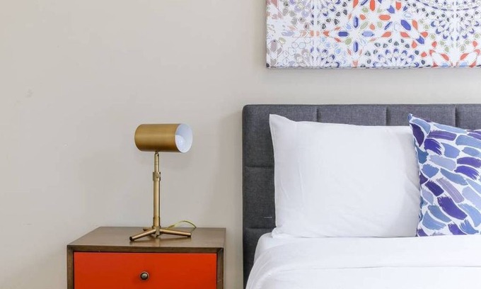 North End Apartment | Cozy 3 BED/1BA Apt in Heart of North End