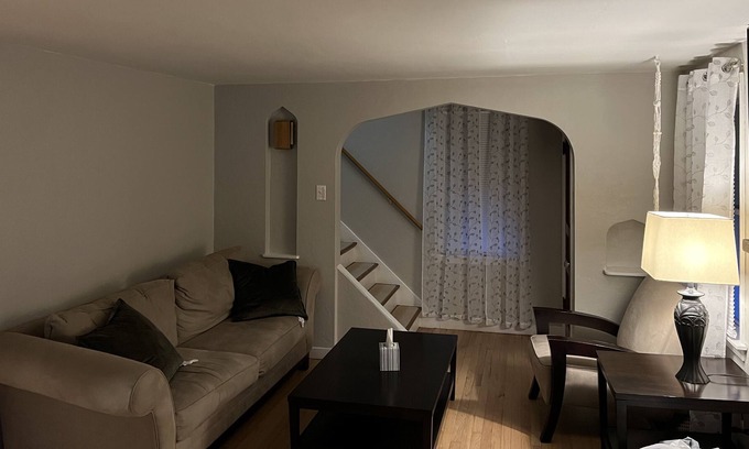 Munhall House | Cozy 3 bedroom home in a family friendly neighborhood