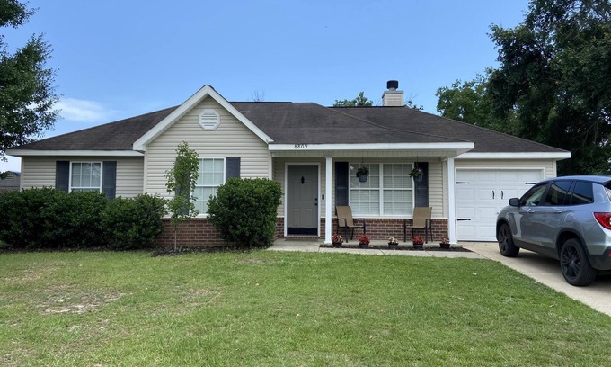 Gulf Park Estates House | Cozy and Coastal Coast Gulf Home