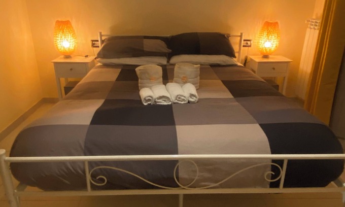 Aurelio Apartment | Cozy and Luxurious Apartment, Vatican Paradise Pisana43