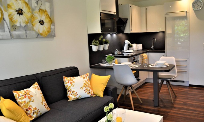 Mecklenbeck Apartment | Cozy and modern apartment in a green top location Münster *