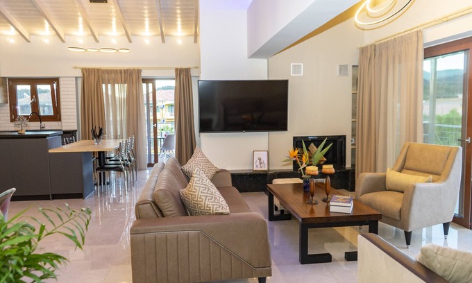 Nidri Apartment | Cozy Aparrment 5 min from the Nidri beach
