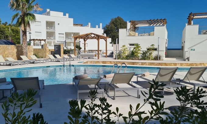 Coveta Fuma Apartment | Cozy apartment by the sea beach