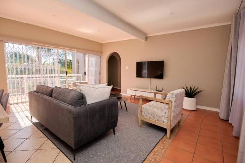Waterkloof Glen Apartment | Cozy Apartment close to Menlyn