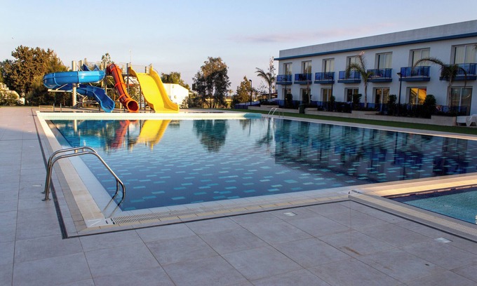 Trikomo Apartment | COZY APARTMENT WITH AMAZING SEA VIEW IN THE BUSTLING LONG BEACH
