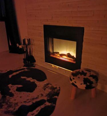 Timisoara Apartment | Cozy Apartment with Fireplace