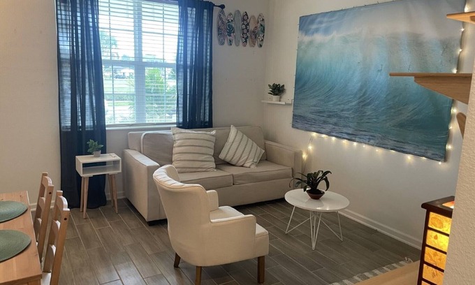 Silver Lake House | Cozy Beach Style Attached Apartment Studio