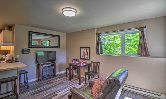 Bigfork Apartment | Cozy Bigfork Escape: Walk to Bigfork Harbor!