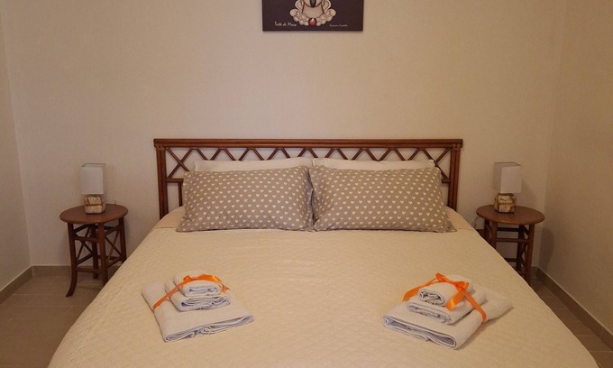 Mondello Apartment | Cozy bright Mondello apartment with pool and private access to the sea