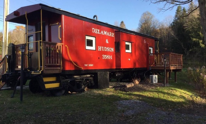 Windham Apartment | Cozy Caboose in the city