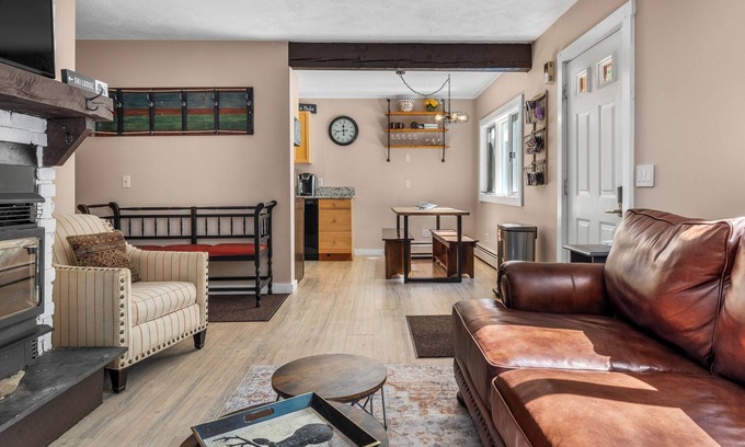 Stratton and Bromley Ski Areas House | Cozy Chalet 12 Min to Stratton, 7 Min to Bromley & 15 Min to Manchester