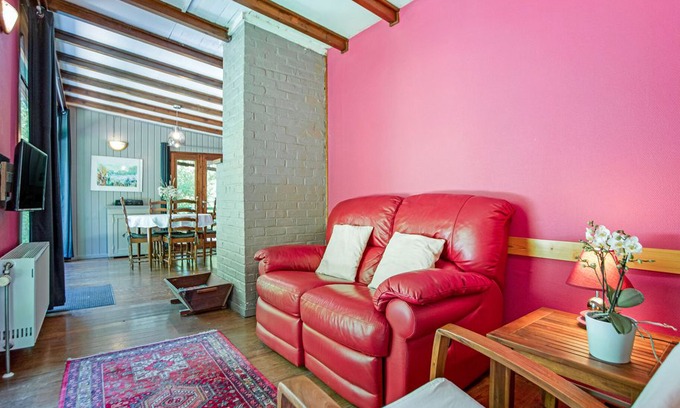 Trois-Ponts Villa | Cozy Chalet in Trois Ponts with Forest Near