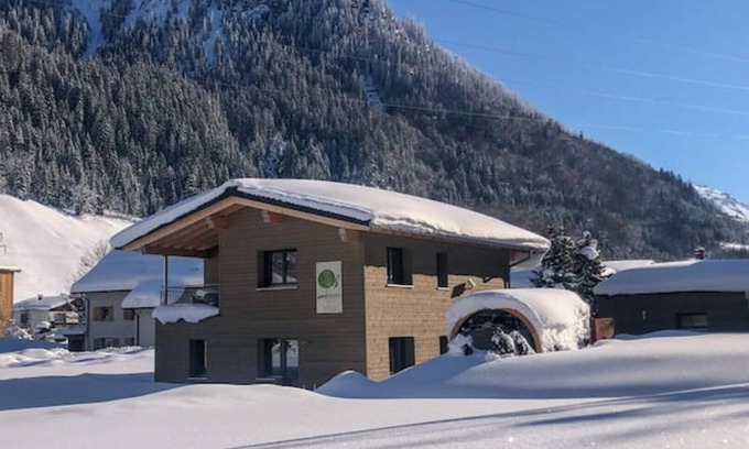 Kloesterle am Arlberg Ski Chalet | Cozy chalet on the Arlberg - Chalet Wood