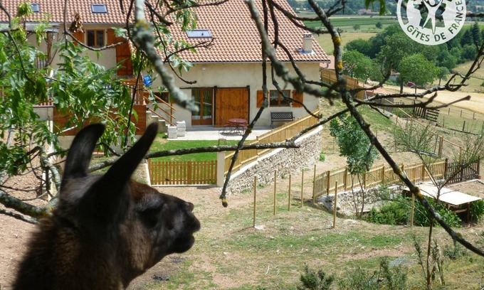 Saint-Andre-dʼApchon Apartment | Cozy cottage with spa and sauna - Pets allowed