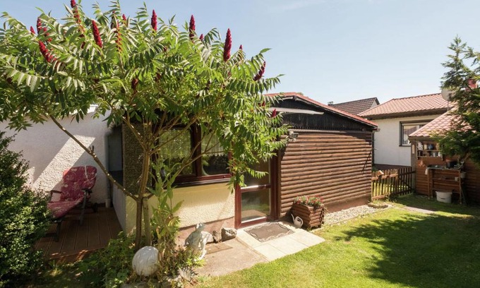 Guentersberge House | Cozy Cottage in Guntersberge with Private Garden