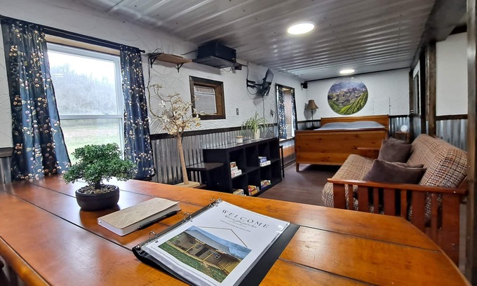 Athens Cottage | Cozy cottage located on 133 acres.