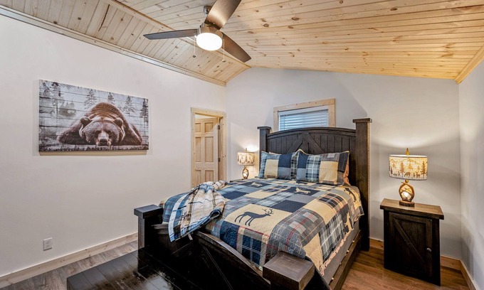 Sevierville Cabin | Cozy Cove- Lake Access, Pet Love