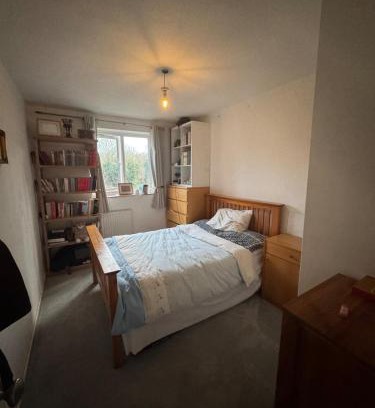 Putney Apartment | Cozy Designer Flat with Riverside